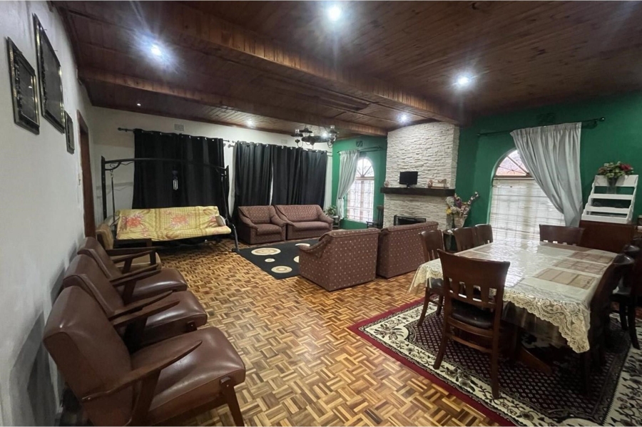 4 Bedroom Property for Sale in Newton Western Cape